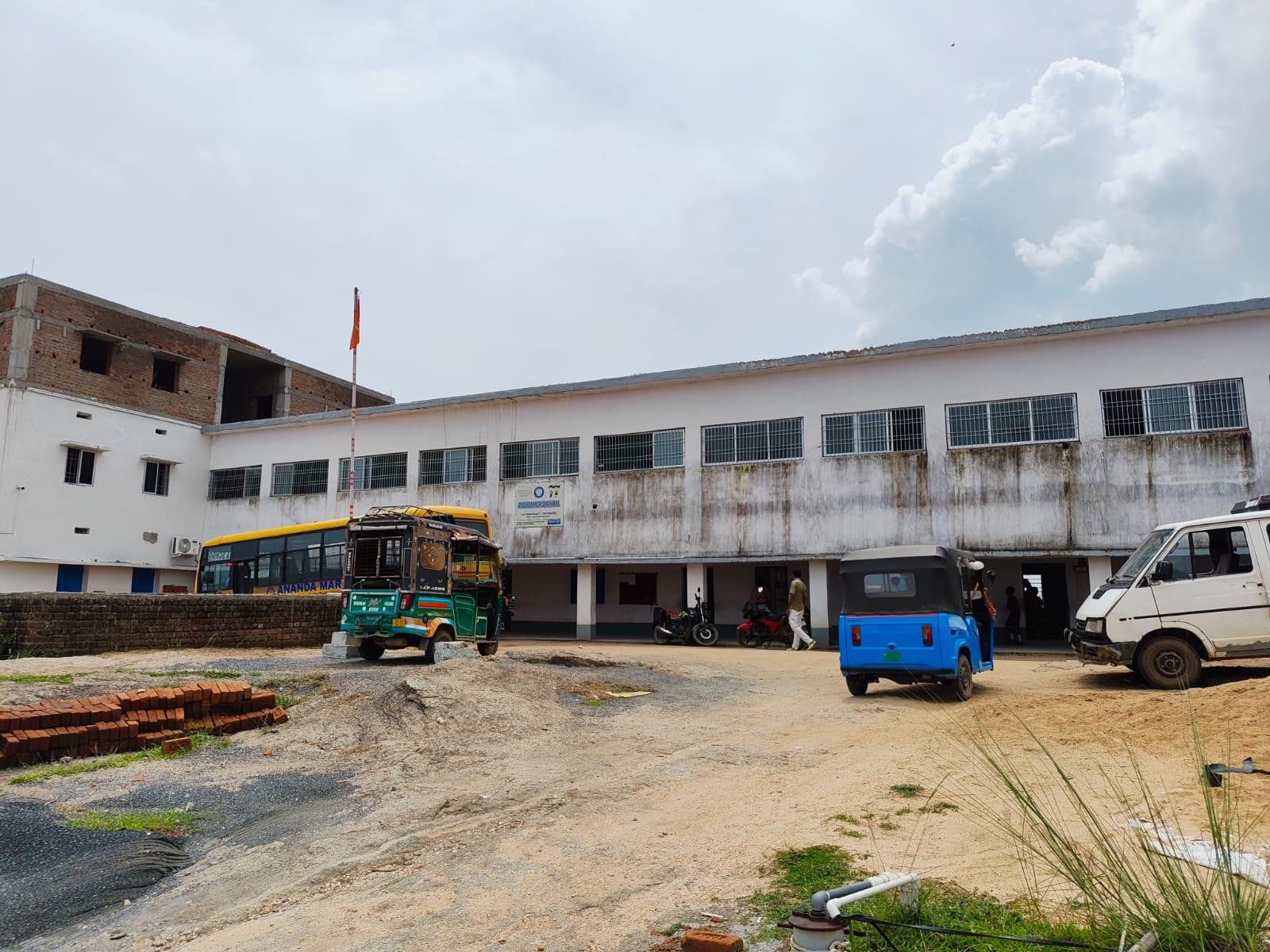Complete Chowkibera Model School
